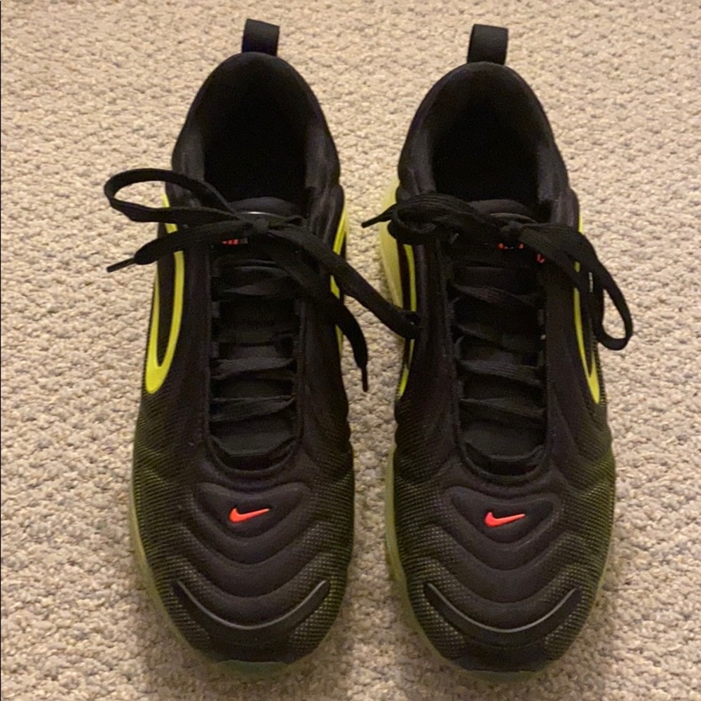 Nike Air Max 720 kids size 7